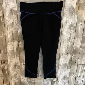 Fabletics black lima capri leggings, XS